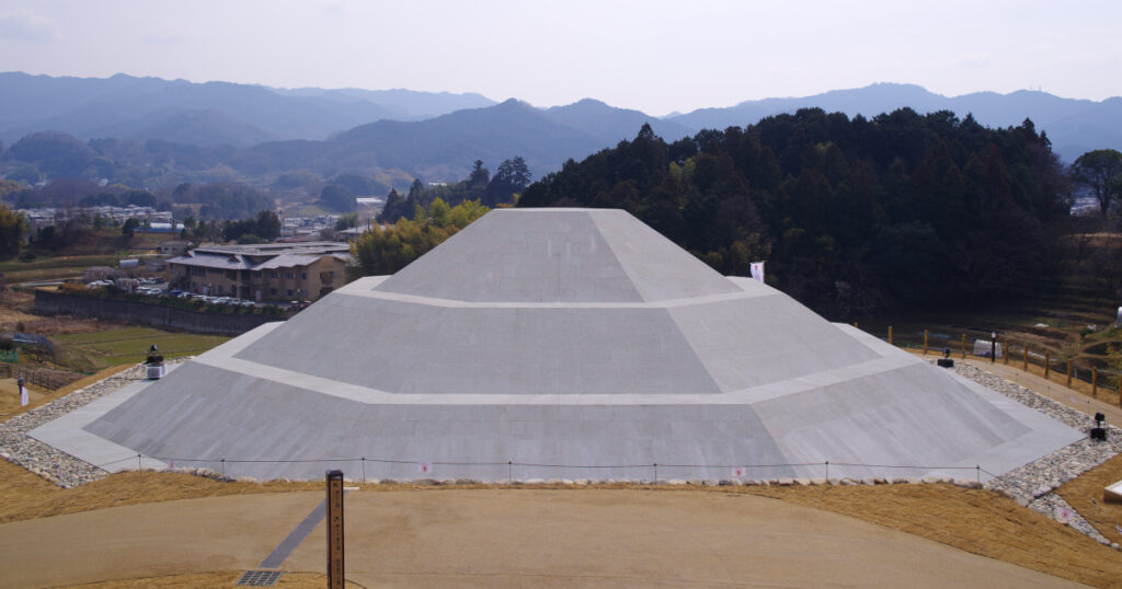 牽牛子塚古墳